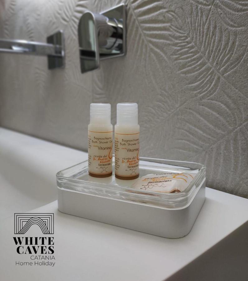 White Caves Apartment